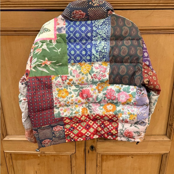 FOUND GARDENIA TAPESTRY PUFFER JACKET - Picture 3 of 7